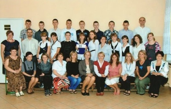 Klasa liczyła 19 uczniów.
Wychowawcą byli  p. Maja Pobłocka i p. Piotr Szczerba