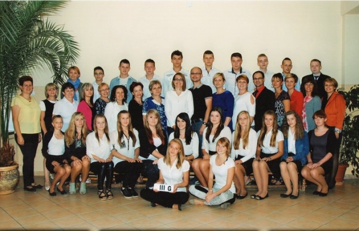 Klasa liczyła 24 uczniów.
Wychowawcą była p. Katarzyna Sywanycz